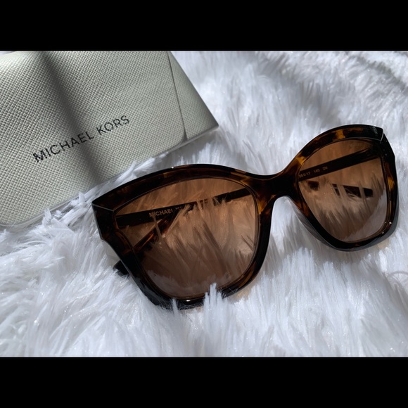 Michael Kors Accessories - Original Michael Kors (MK 2072 ) Barbados